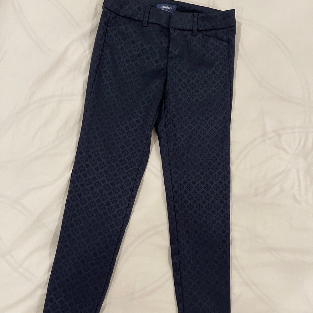 Pixie ankle cut pants